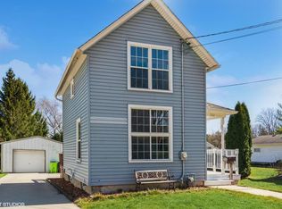 502 Grove St, Mayville, WI 53050