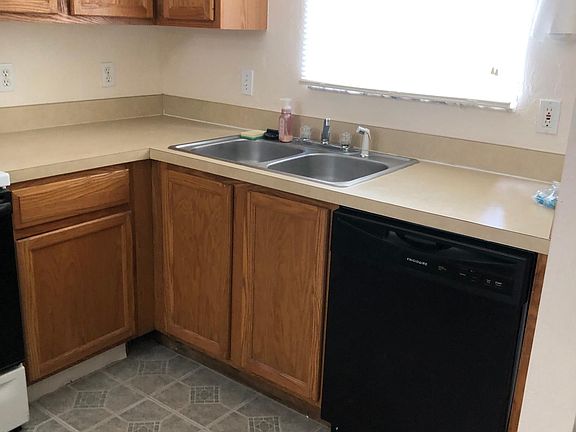 5th image of 3901 SW 20th Ave APT 308