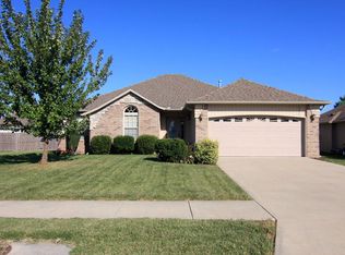 5306 N 10th Ave, Ozark, MO 65721