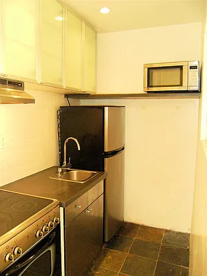 Rented by City Connections Realty | media 47