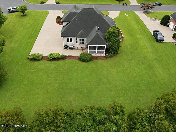 5th image of 4412 Parker Court