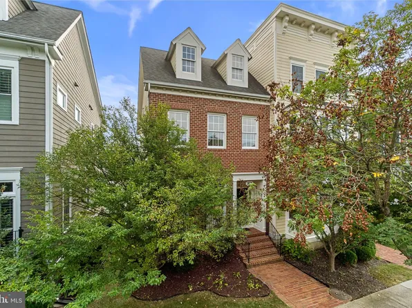 3638 Islington St, Frederick, MD 21704