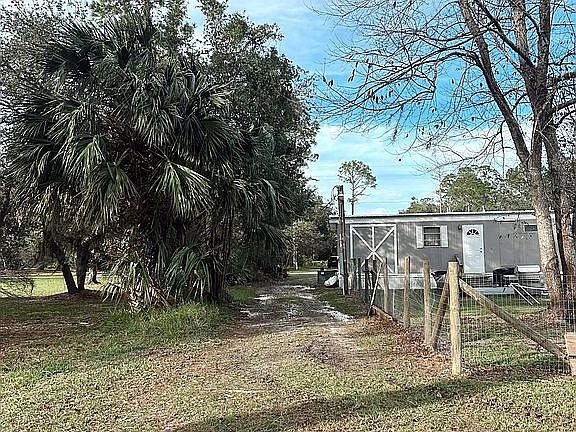 3rd image of 29504 Central Blvd