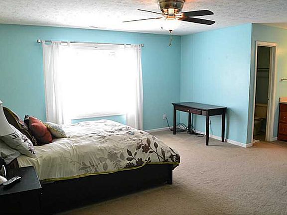 4th image of 19576 Jena Dr