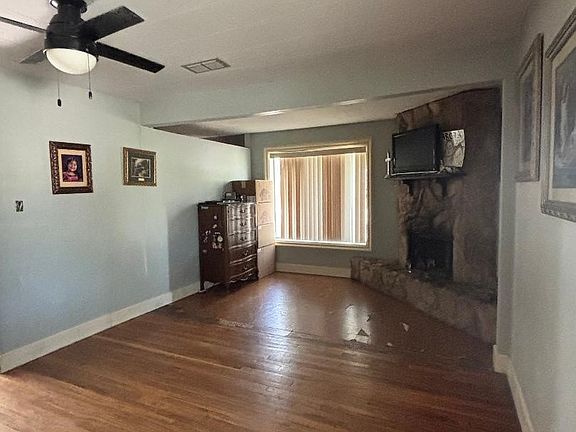 5th image of 2577 NW 22nd St