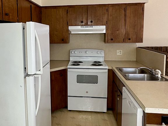 5th image of 966 Vassar Ave