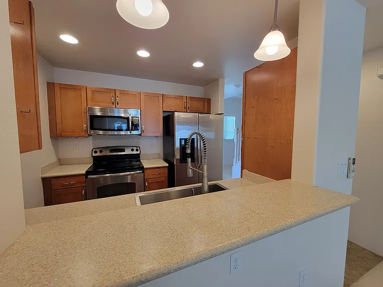466 Kunehi St #1102 — Photo 6