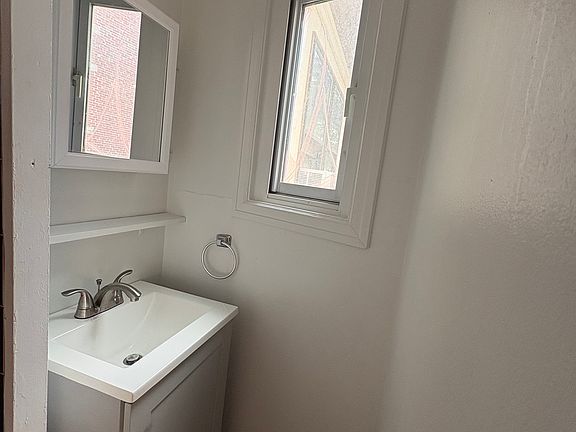 3rd image of 31 Deering St #6