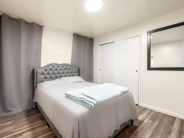 205 34th Street image 4 of 8