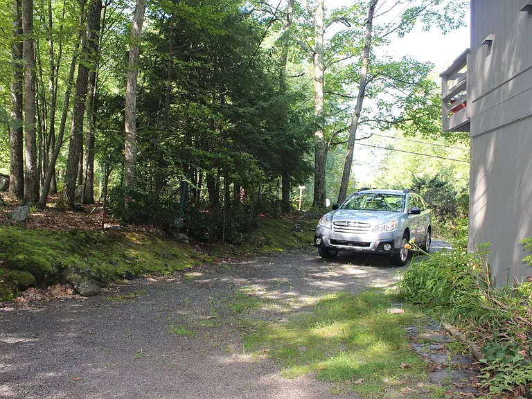 SIDE YARD PARKING