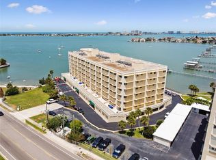 100 Bluff View Dr APT 411C, Belleair Bluffs, FL 33770