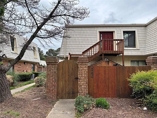 546 Marsh Duck Way Photo 1