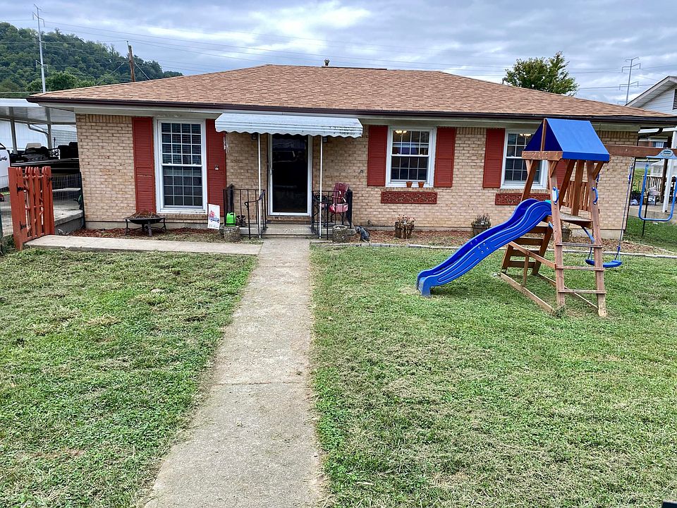 1st image of 411 Brentwood Dr