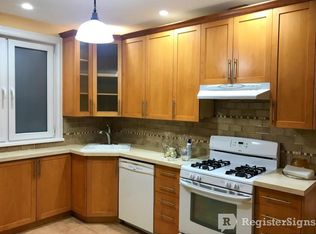 7133 66th St, Ridgewood, NY 11385