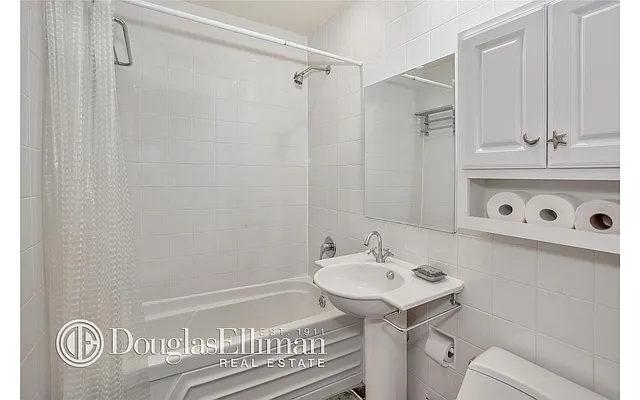 Rented by Douglas Elliman | media 9