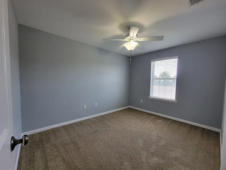 1659 Quazar Rd — Photo 8