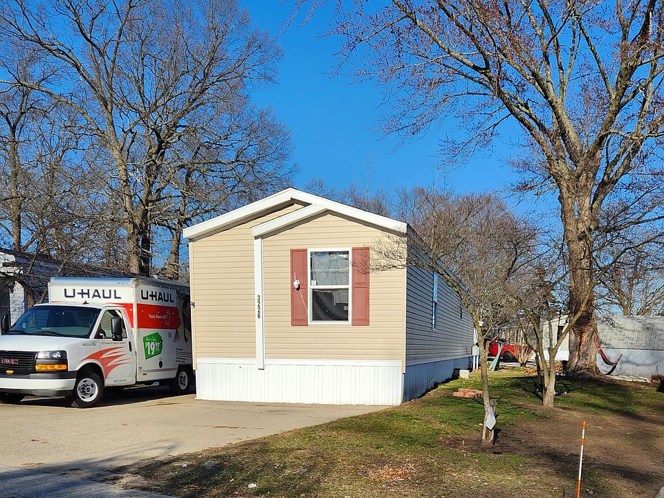 1st image of 3226 Regina Ave