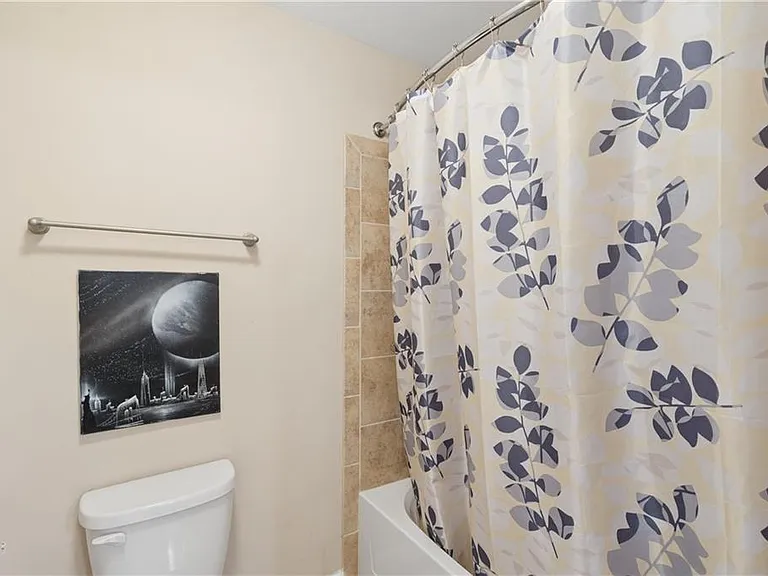 4470 Skylark Ln — Photo 38