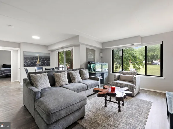 125 Driveway Clubhouse C, Leesburg, VA 20175