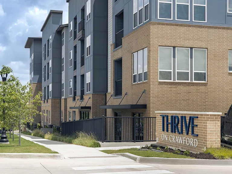 Thrive on Crawford — Photo 10