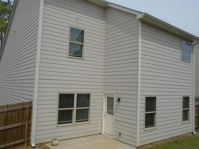 2462 Folsom St — Photo 11