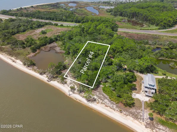 2 Pruett Rd, Eastpoint, FL 32328