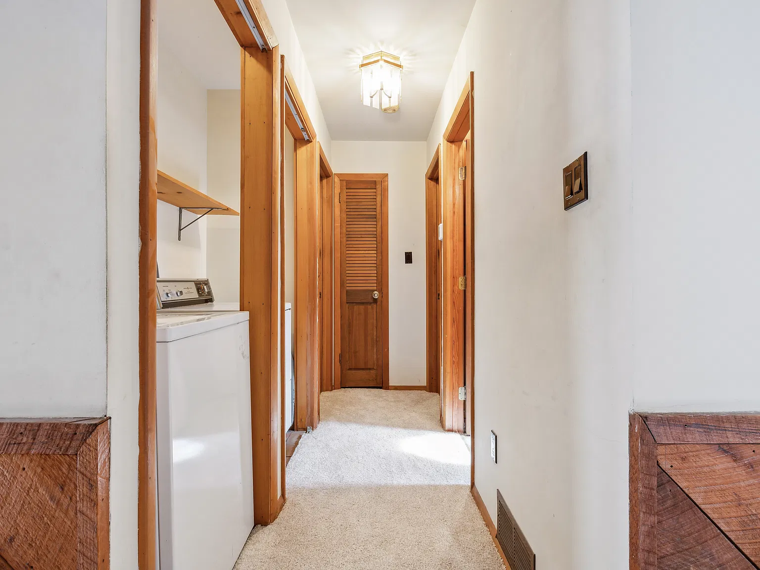 1 Collier Way — Photo 1