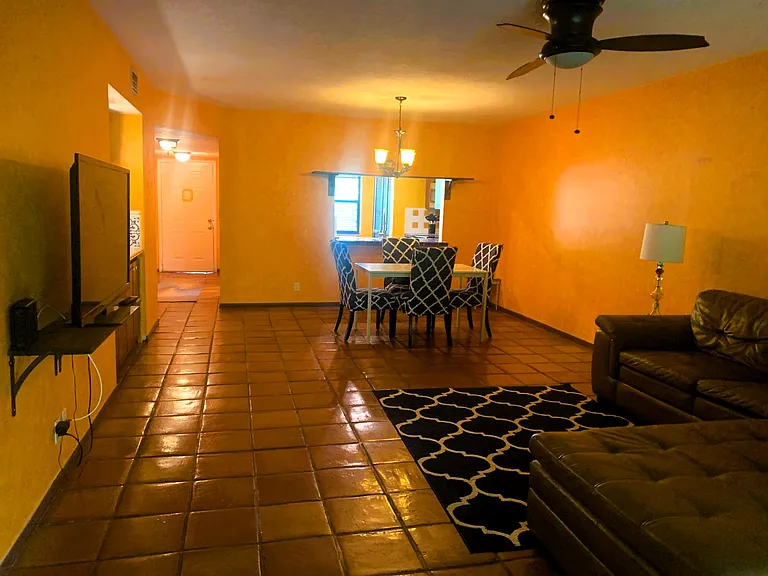 1501 NW 13th St #20 — Photo 7
