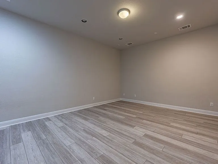 205 Barefoot Park Ln — Photo 23