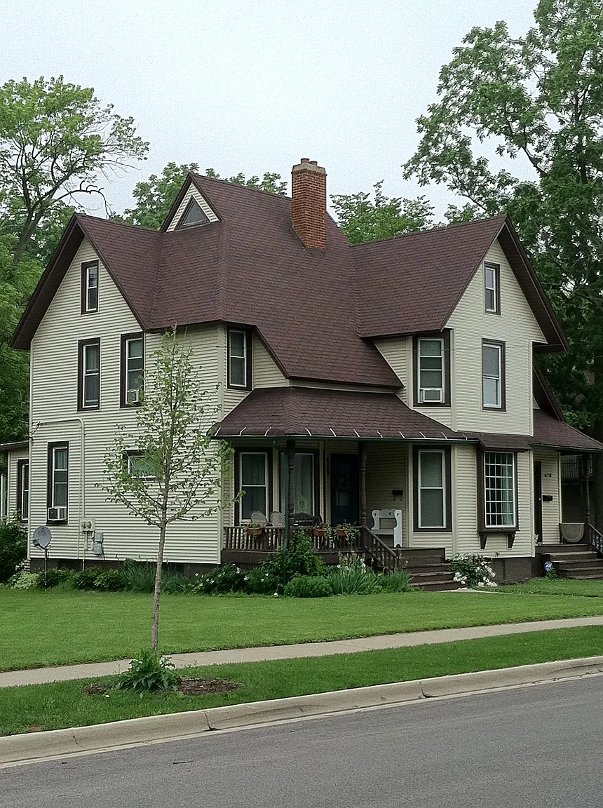 678-80 South St photo 1