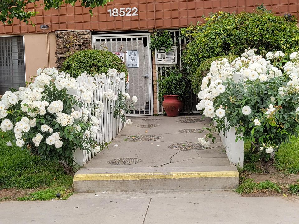 1st image of 18522 Clark St APT 22