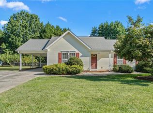 213 Wyndham Ave, High Point, NC 27265