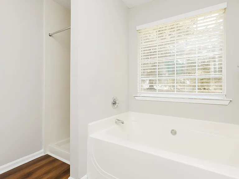 1716 Graystone Dr — Photo 12