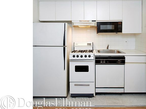 2nd image of 60 9th Ave #338