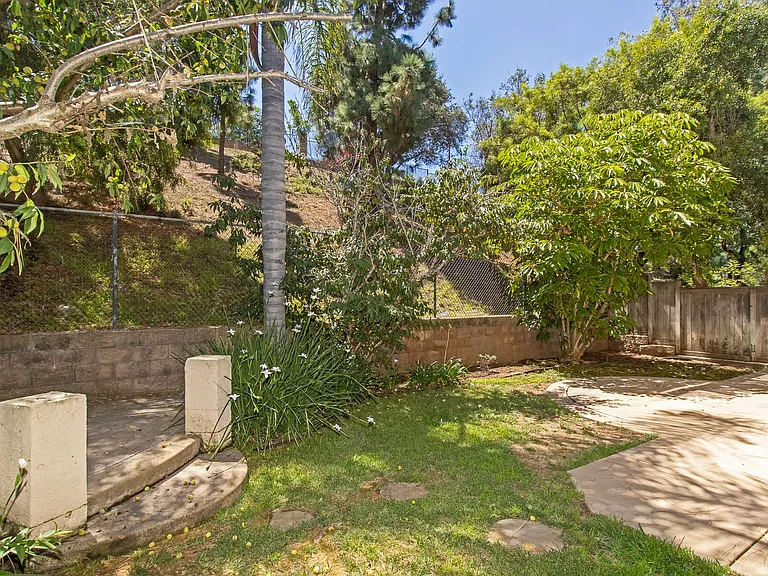 5571 Foxtail Loop — Photo 30