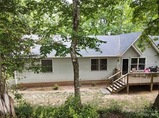 651 Cemetery Rd, Pisgah Forest, NC 28768