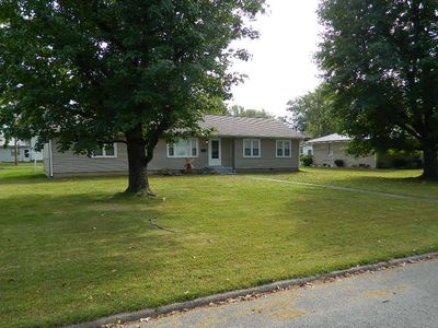7 Windsor Ln, Fairfield, IL, 62837