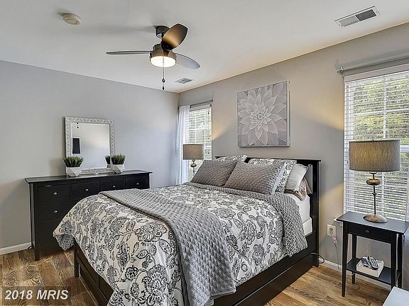 Light and Bright Master painted in Neutral Color