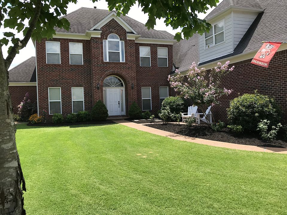 1st image of 9331 Falcon Hill Dr