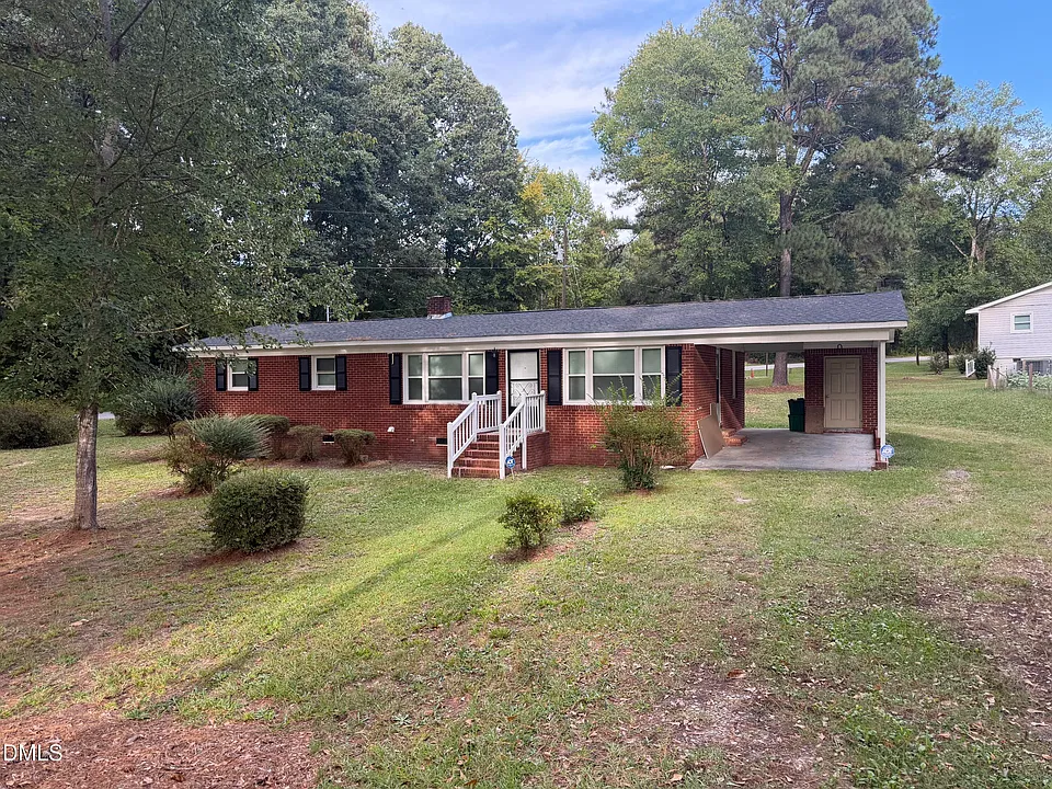 715 E River Rd