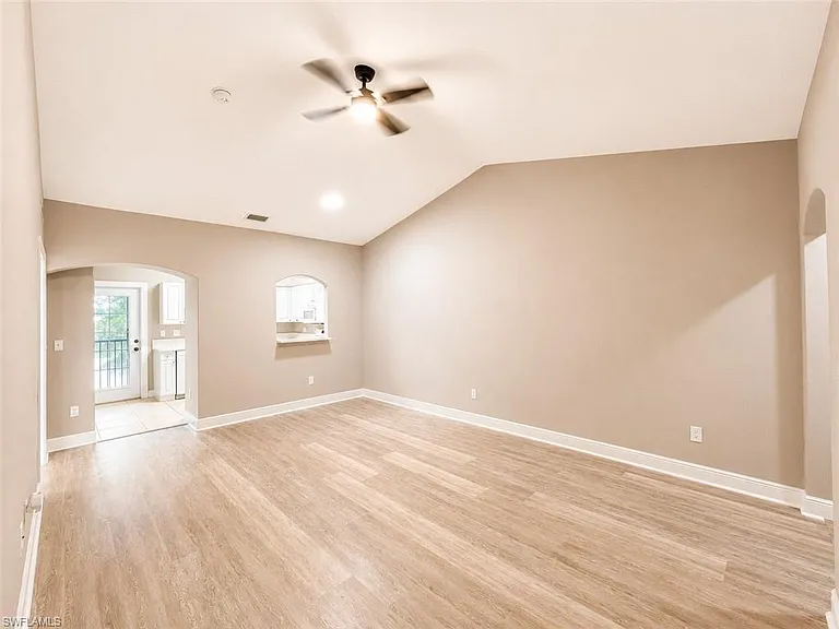 4172 Castilla Cir #201 — Photo 9