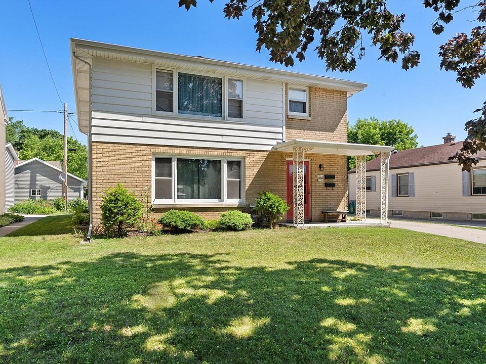 1st image of 2216 La Follette AVENUE #2216A