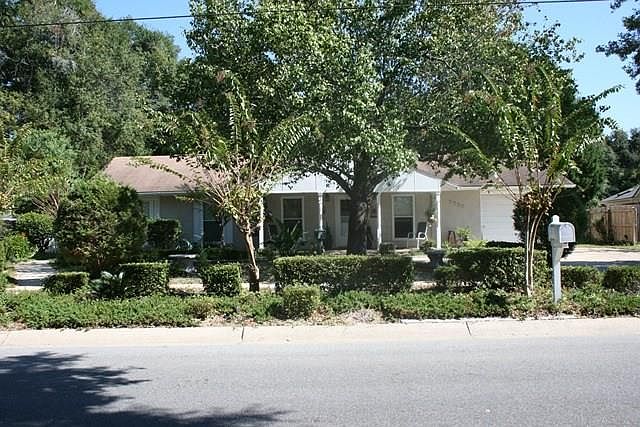 1st image of 4550 Treeline Dr