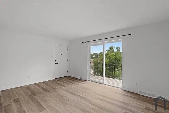2543 Mary Ave #2543G — Photo 13
