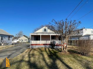 2509 Gray Manor Ter, Dundalk, MD 21222