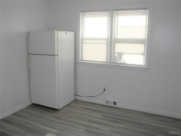5th image of 100 Cleveland Ave
