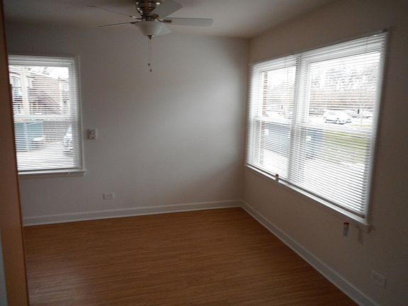 4th image of 240 N Smith St APT C