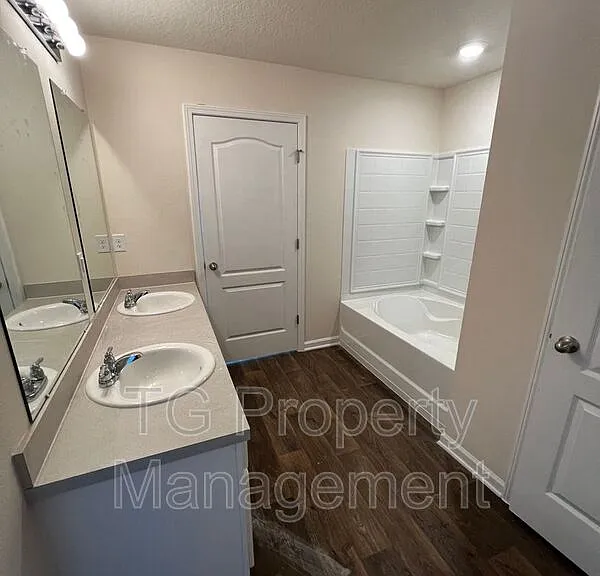 611 Morgans Treasure Rd — Photo 17