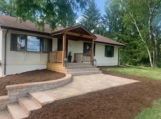 N8667 Branch Rd, Ixonia, WI 53036