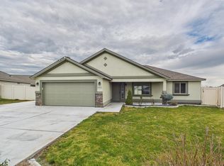 1538 W 33rd Ct, Kennewick, WA 99337